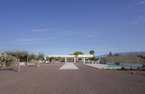 El Toyo Apartamento | Moott Homes Suites Villa Costacabana