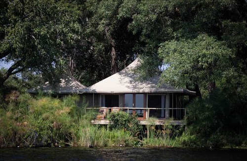 Gumare Alquiler De RV | Mopiri Camp