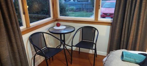 Tahunanui Cama Y Desayuno | Morning Bloom Cottage Bed and Breakfast