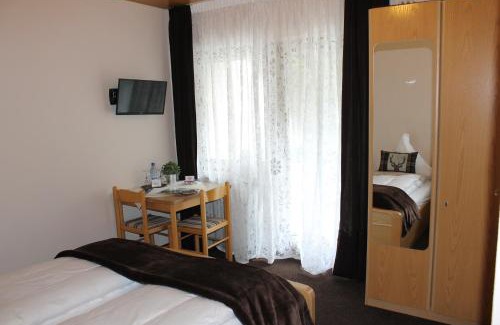 Brodenbach Casa | Mosel-Pension Gästehaus Christiane, Brodenbach