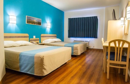 Las Cruces Hotel | Motel 6 Las Cruces, NM - Telshor