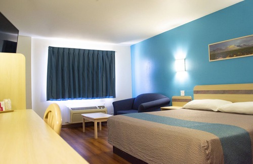 Las Cruces Hotel | Motel 6 Las Cruces, NM - Telshor