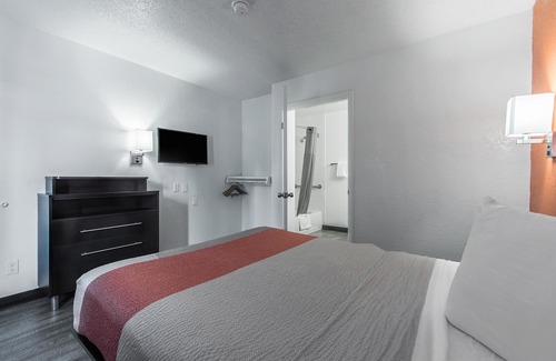 Norcross Hotel | Motel 6 Norcross, GA - Atlanta Northeast