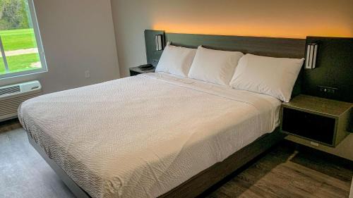 North Platte Hotel | Motel 6 North Platte, NE - East