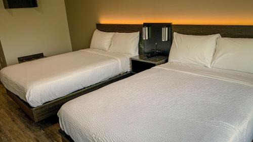 North Platte Hotel | Motel 6 North Platte, NE - East