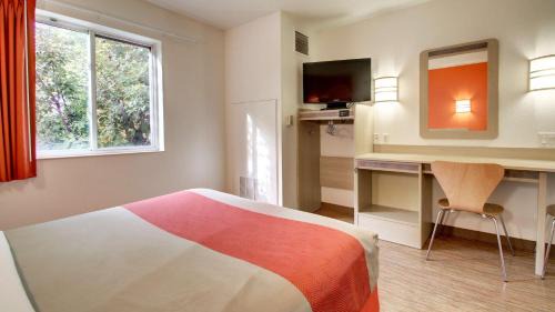 Springfield Hotel | Motel 6-Springfield, IL I-55 I-72