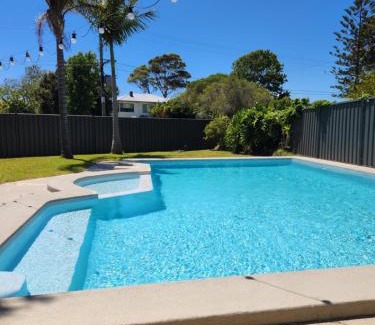 Narooma Hotel | Motel Farnboro