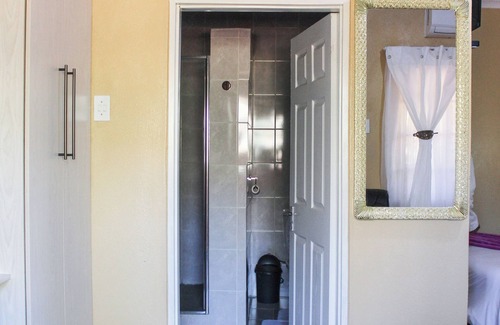 Thaba Tseka Casa | Motherland Guest House