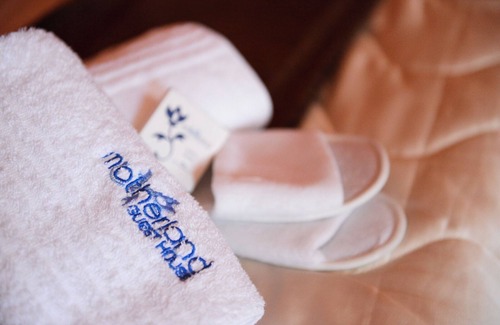 Thaba Tseka Casa | Motherland Guest House