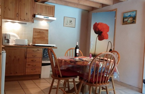 Ferrieres Cabaña | Molino de registro, la pesca de la trucha cama ideales, cangrejos de río, el descanso, senderismo, bicicleta de montaña