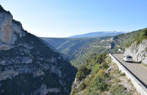 Mormoiron Apartamento | Moulin des Gypses Gîte Les Pampres, Ventoux