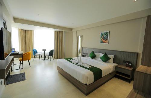 Sulthan Bathery Hotel | Mount Land