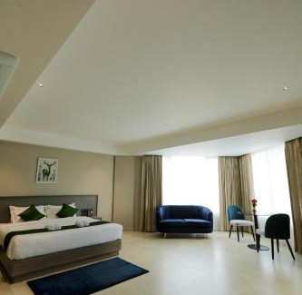 Sulthan Bathery Hotel | Mount Land