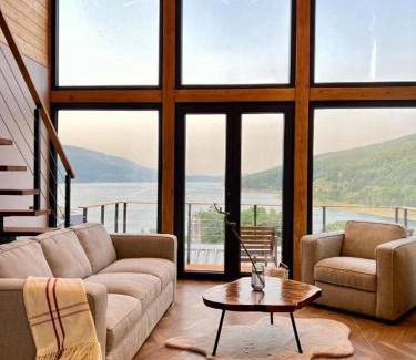 North Macedonia Villa | Mount Log Cabin