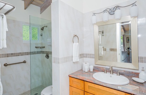 Newcastle Hotel | Mount Nevis Hotel
