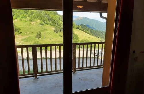 Guzet Neige Apartamento | Mountain apartment at the foot of the pistes GUZET NEIGE PYRENEES with balcony