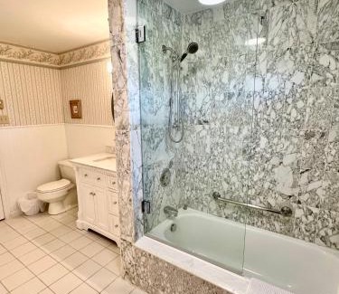 Mulmur Casa | Mountain Ash Country Manor and Spa