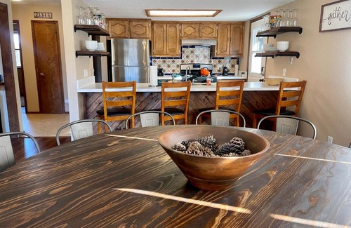 Red River Casa | Mountain Beauty With High Speed Wifi