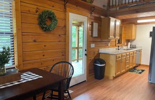 Dayton Cabina | Mountain Cabin, Dayton TN w/BOAT PARKING & Wifi