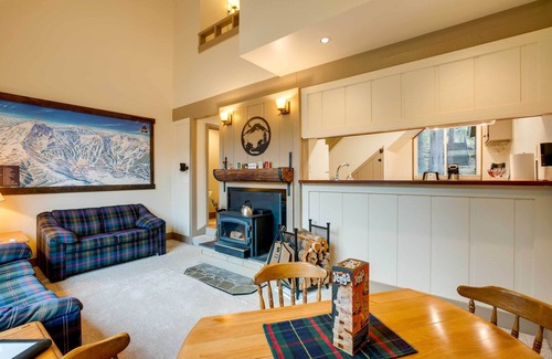 Kirkwood Condominio | Mountain Condo w/ Fireplace in Kirkwood Ski Resort