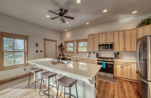 Leadville Casa | Mountain Majesty-Minutes to Ski Cooper-¡Pesca privada en su puerta!