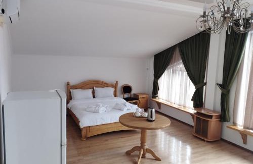Chuy Province Hotel | Mountain View Hot Spring Resort