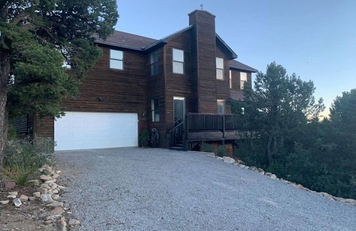 Pinion Ridge Estates Casa | Mountain View Estates with an Awesome view and 4br