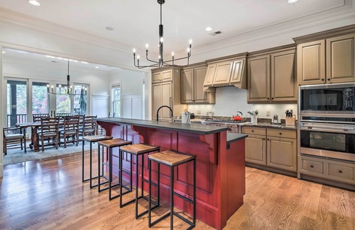 Mill Spring Casa | Mountain Views! Home in Bright's Creek Golf Club