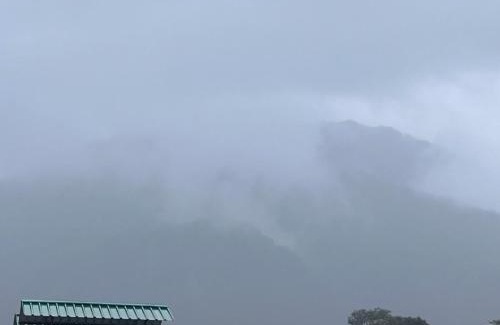 Bullawala Apartamento | MountainNest Wrapped in Clouds