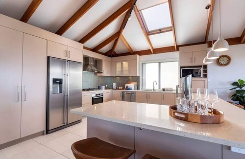 Buderim Casa | Mountains to coast - Bayu Lookout