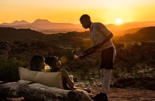 Khorixas Complejo | Mowani Mountain Camp