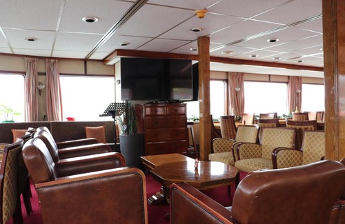 Vienna Alquiler De Eote | Ms Diana Hotel - Cruises