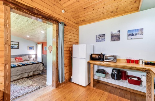 Maple Falls Casa | Mt. Baker Lodging Cabin 71 – SLEEPS 4!