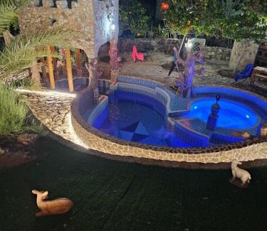Hatta Cabina | Mughaibar Fort Resort