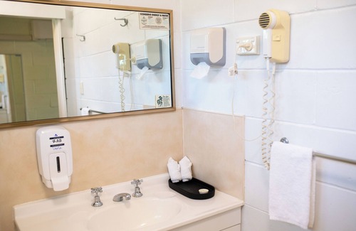 Mundubbera Hotel | Mundubbera Motel