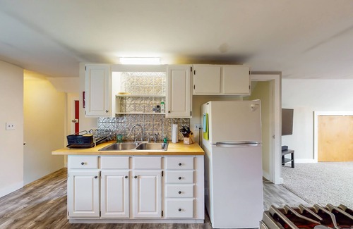 East End Casa | Munjoy Hill hideaway with AC - walk to dining & Eastern Promenade
