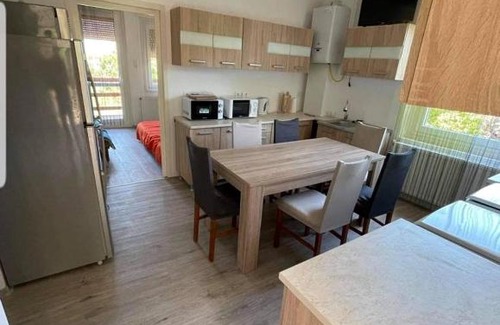 Sajoszentpeter Apartamento | Munkásszállás