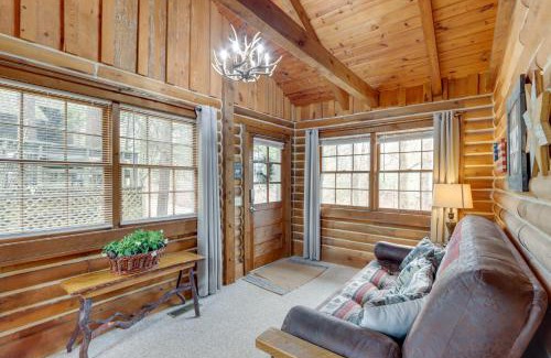 Unaka Casa | Murphy Cabin with Views Less Than 1 Mi to Hiwassee Lake!