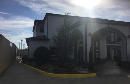 Muskogee Hotel | Muskogee Inn and Suites