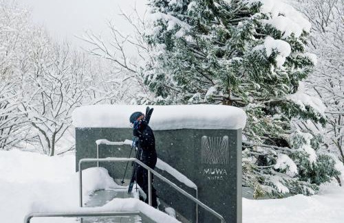 Hirafu Hotel | MUWA NISEKO