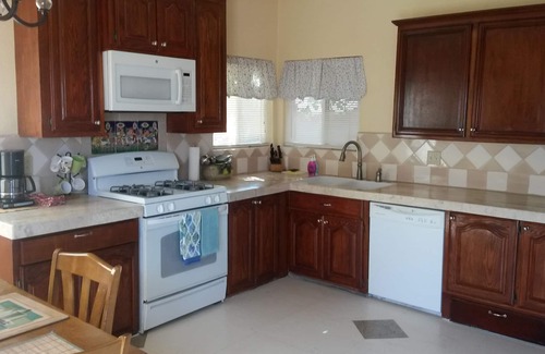 Playas de Chapultepec Casa | Cerca de la playa La Casa Wynne, buen tiempo. Excelente ubicación para las carreras de Baja