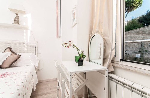 Vatican Casa | My Bed Vatican Museum