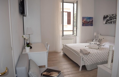 Vatican Casa | My Bed Vatican Museum