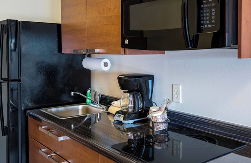 Sturtevant Hotel | My Place Hotel - Mount Pleasant