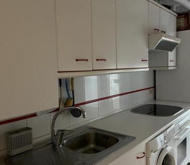 Ávila Apartamento | MYM Vivienda Ávila, buena situación. VUT-AV-00805