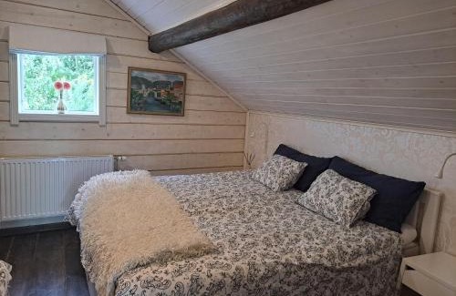 Borlange Cabina | Myntloftet Borlänge med inglasad bubbelbad