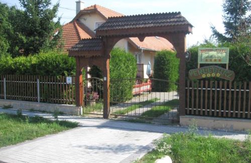 Lukacshaza Apartamento | Négy Évszak Vendégház