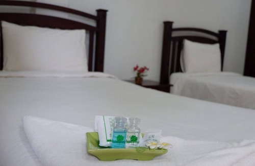 Bang Kung Hotel | Na Chaidej Hotel