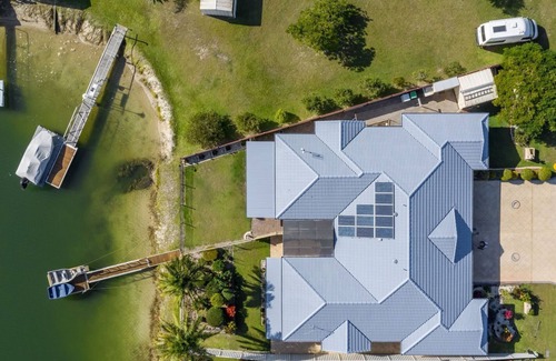 Yamba Villa | Nabilla Court | Canal Front Duplex