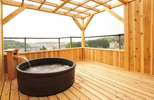 Yahiko Hotel | Nadaiya